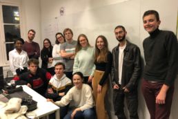 groupe d'étudiants des 24 heures de la radio